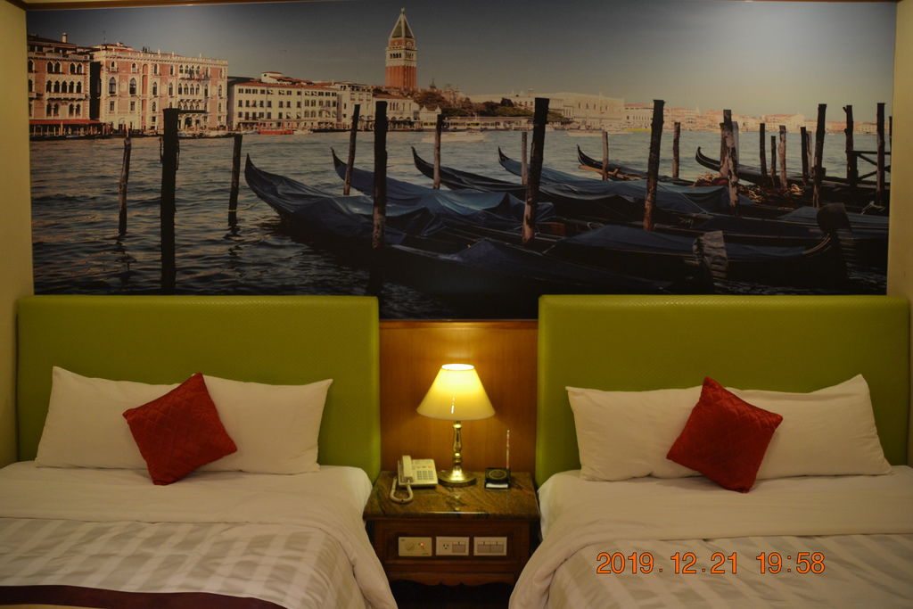 DSC_0244.JPG DSC_0244.JPG
