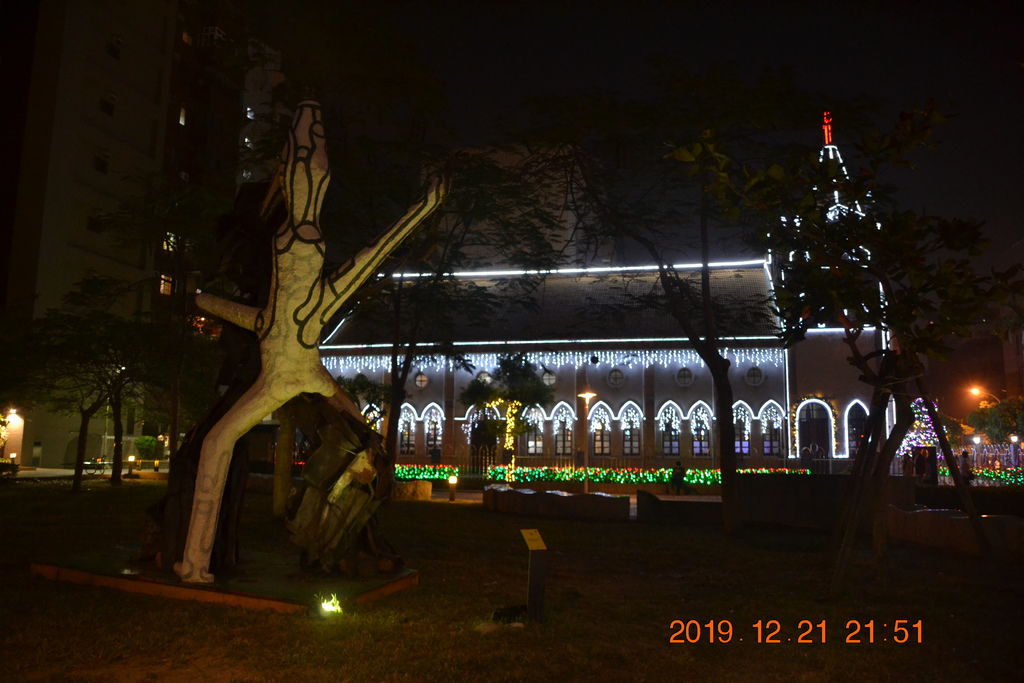 DSC_0323.JPG DSC_0323.JPG