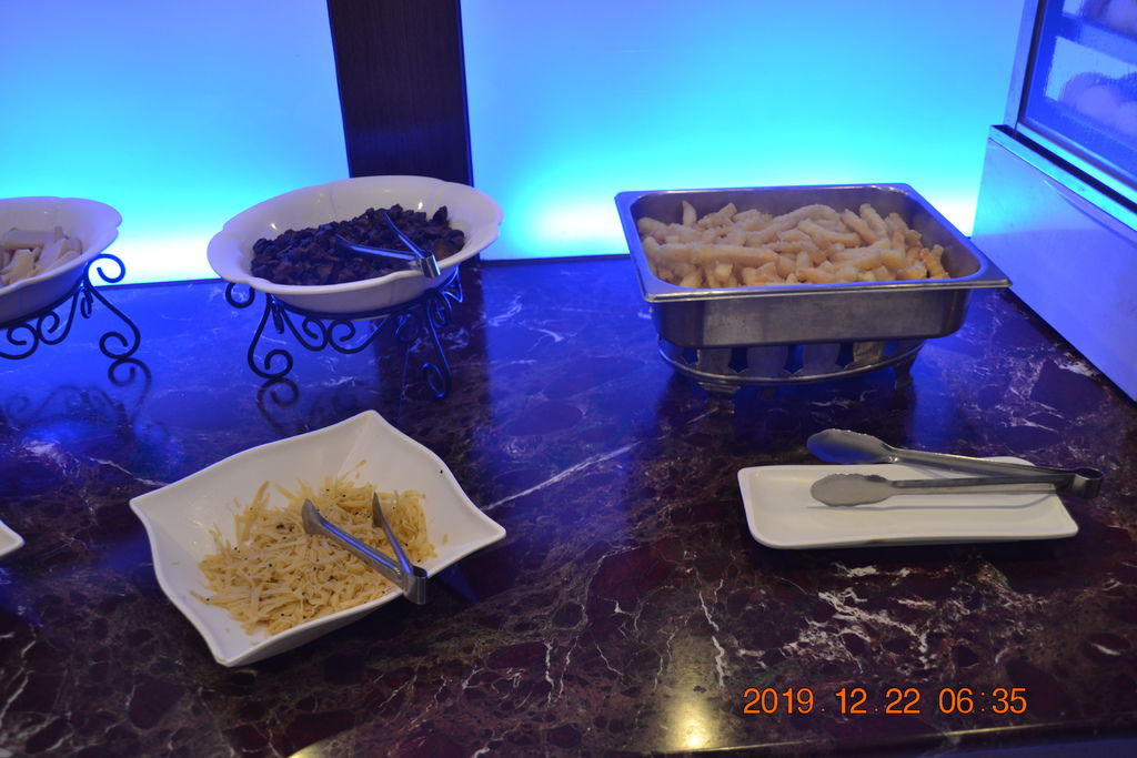 DSC_0326.JPG DSC_0326.JPG