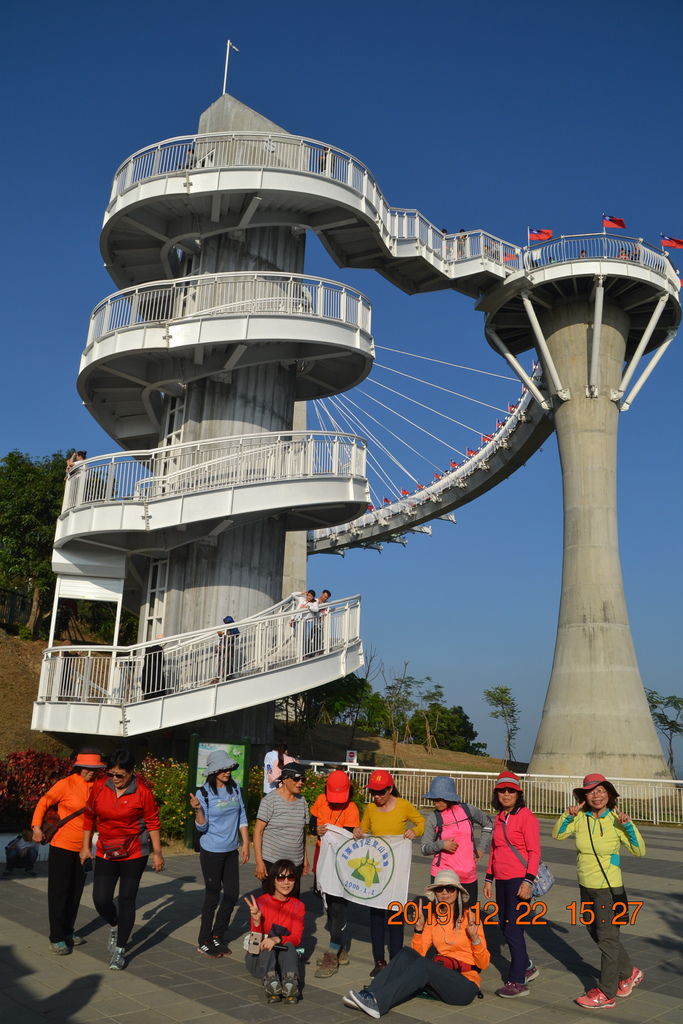 DSC_0585.JPG DSC_0585.JPG