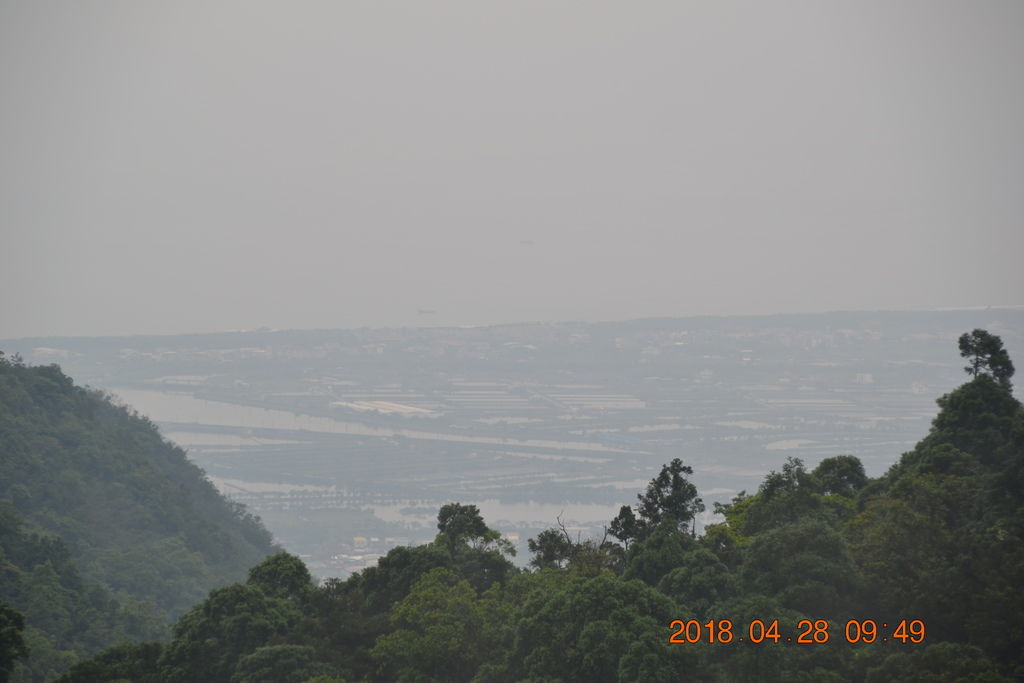 DSC_0041.JPG DSC_0041.JPG
