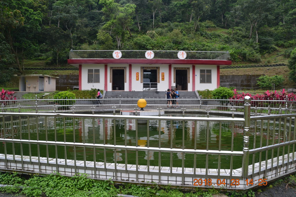 DSC_0117.JPG DSC_0117.JPG
