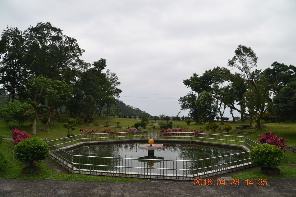 DSC_0123.JPG DSC_0123.JPG