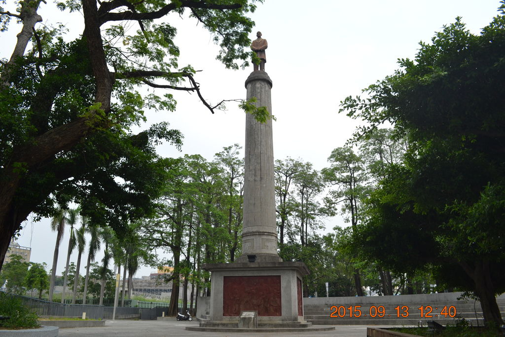 DSC_0018.JPG DSC_0018.JPG