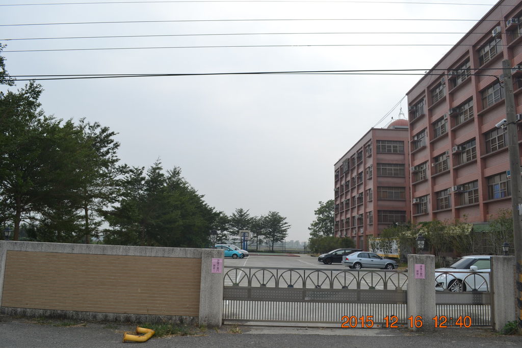 DSC_0041.JPG DSC_0041.JPG