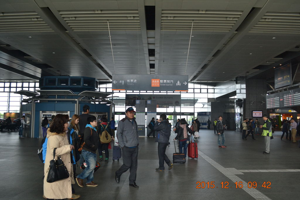 DSC_0004.JPG DSC_0004.JPG