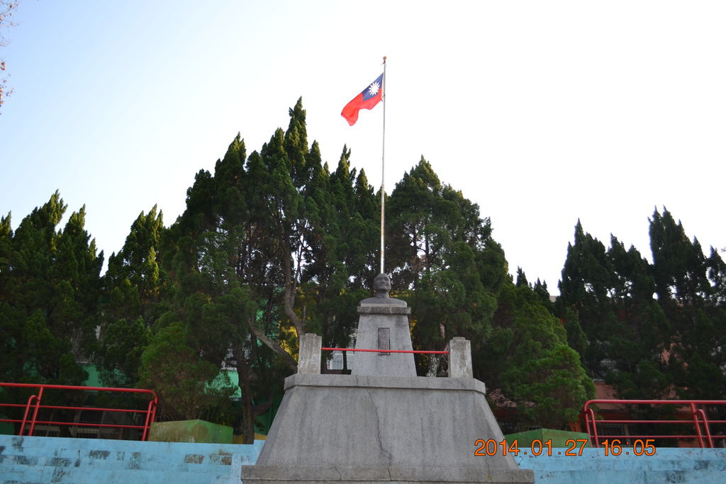 DSC_0098.JPG DSC_0098.JPG