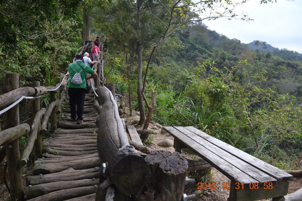 DSC_0017.JPG DSC_0017.JPG