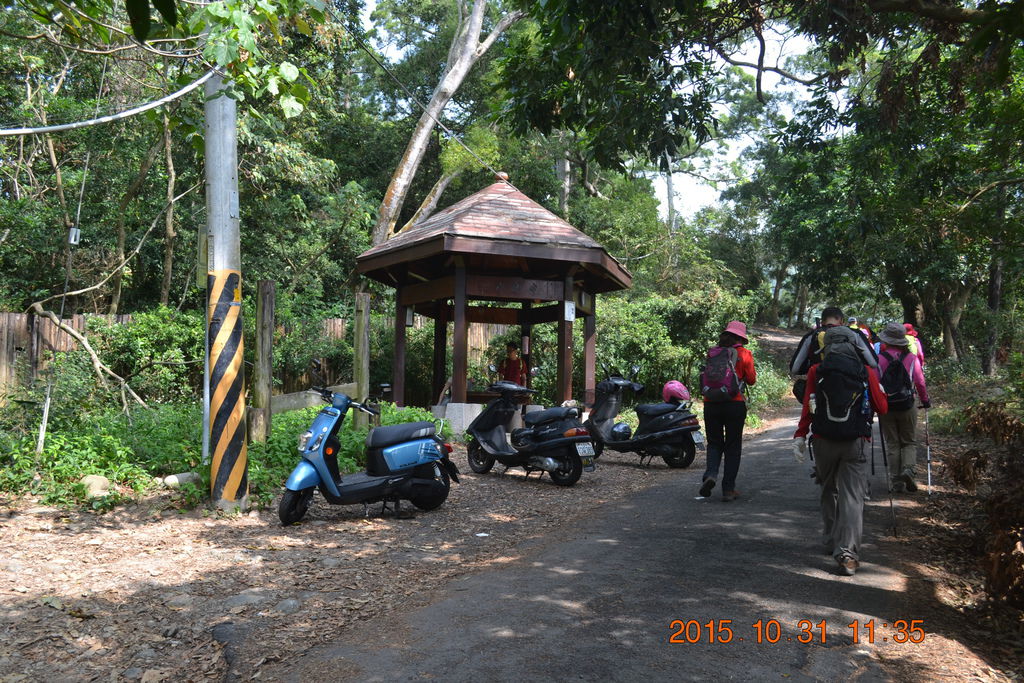 DSC_0053.JPG DSC_0053.JPG