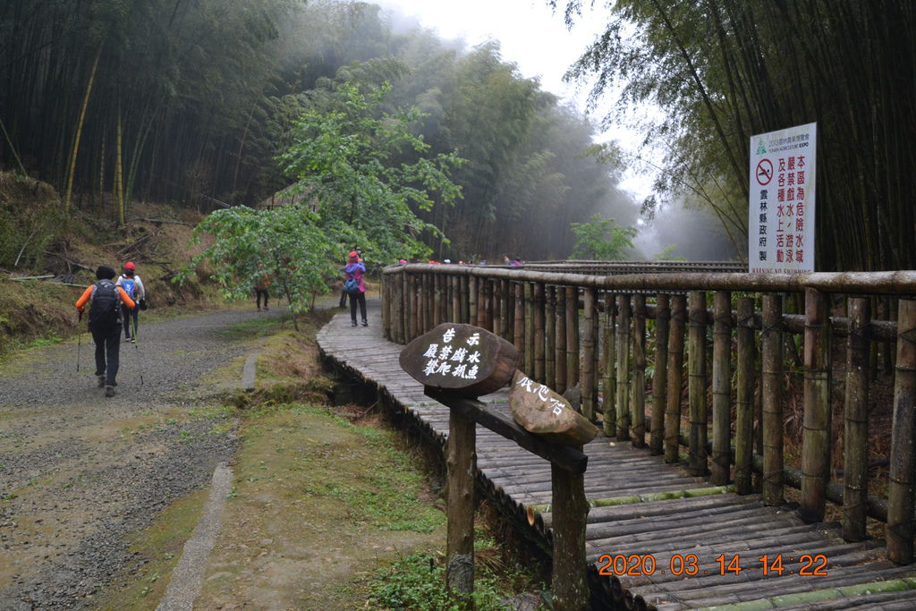 DSC_0272.JPG DSC_0272.JPG