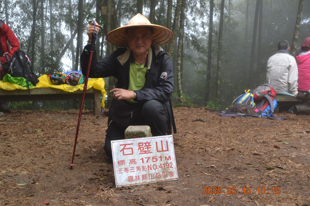 DSC_0554.JPG DSC_0554.JPG
