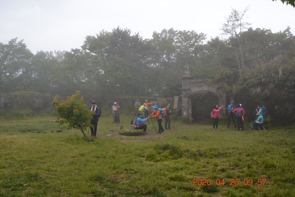 DSC_0074.JPG DSC_0074.JPG