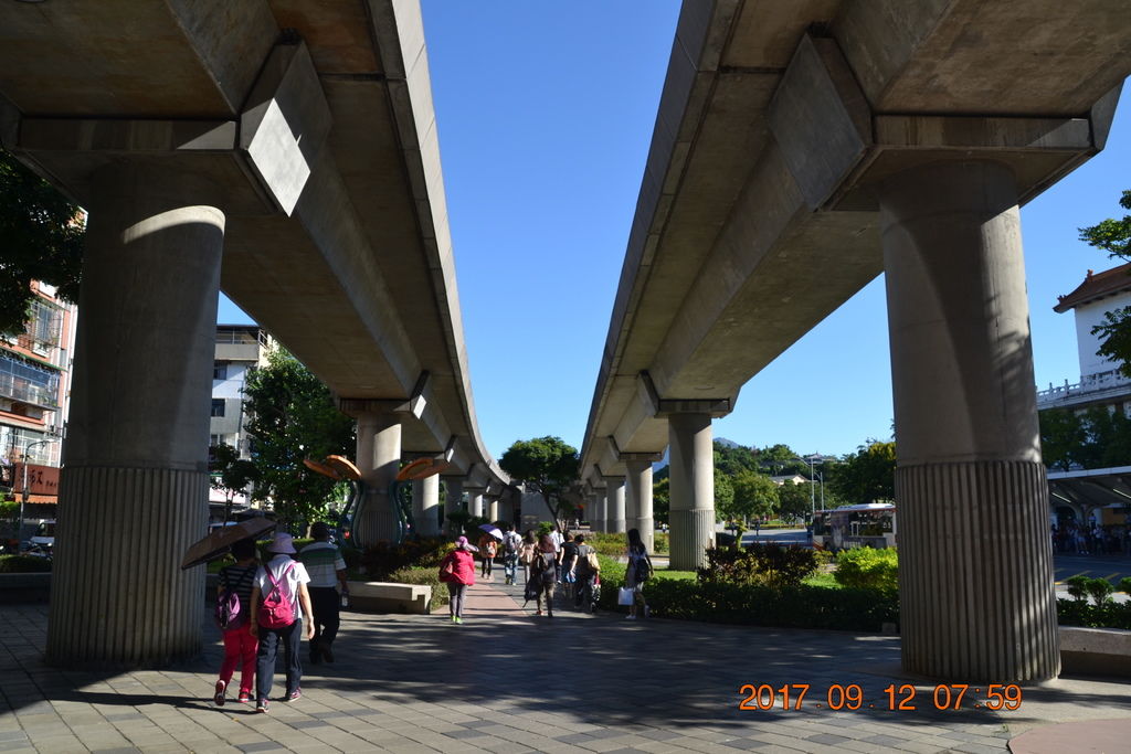 DSC_0003.JPG DSC_0003.JPG