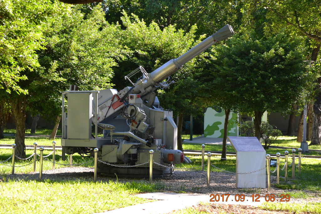 DSC_0041.JPG DSC_0041.JPG