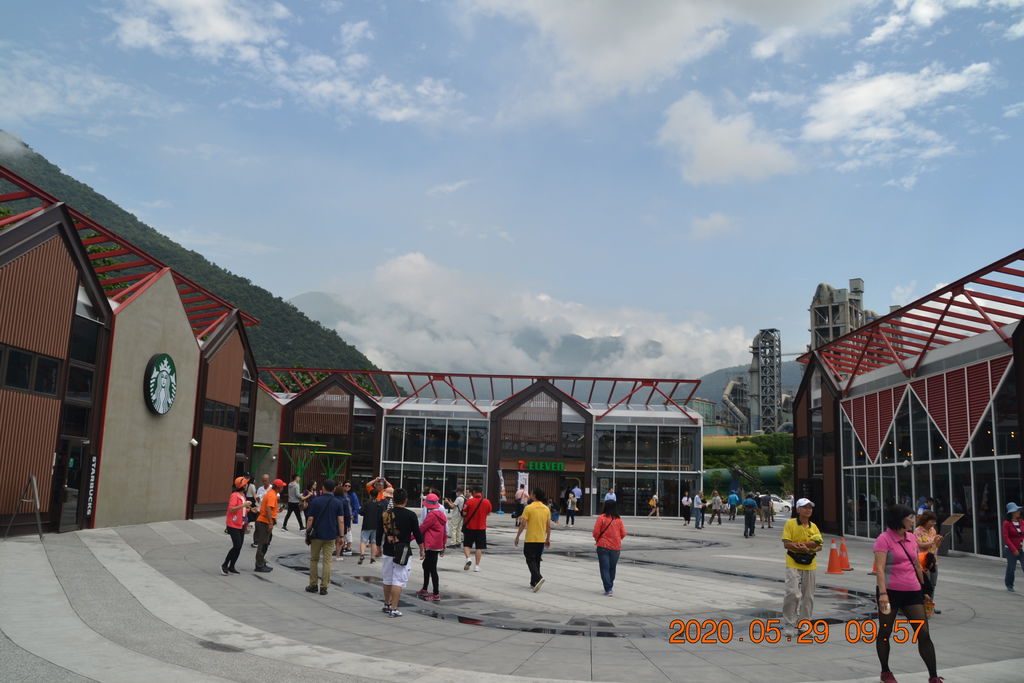 DSC_0100.JPG DSC_0100.JPG