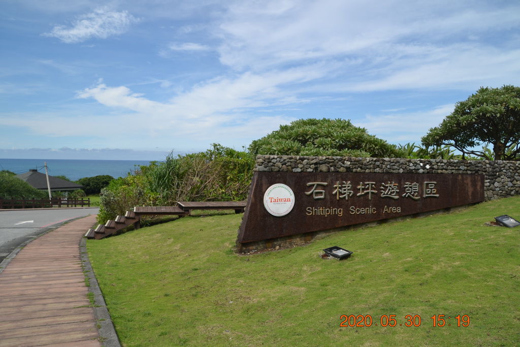 DSC_0551.JPG DSC_0551.JPG