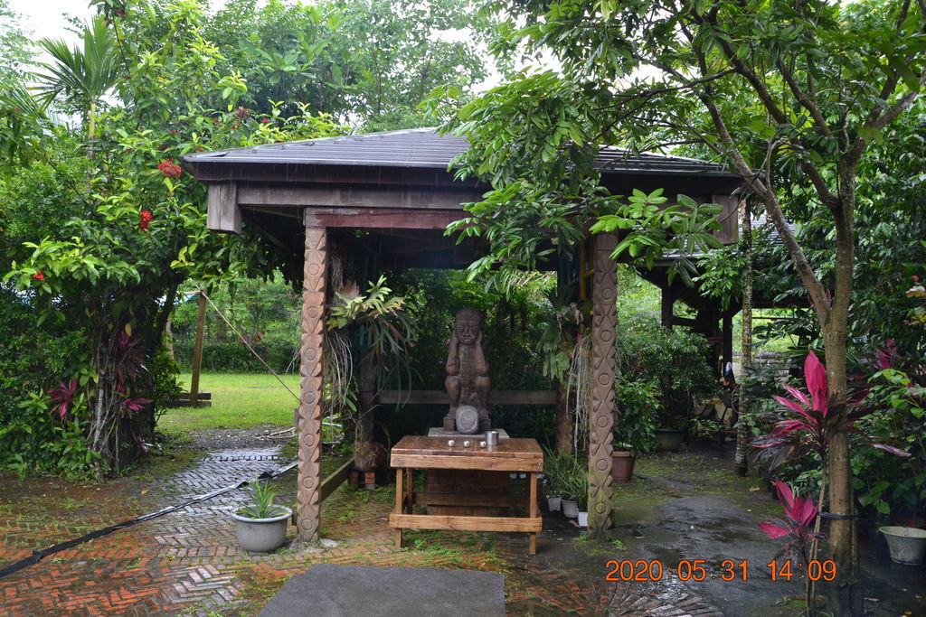 DSC_0818.JPG DSC_0818.JPG