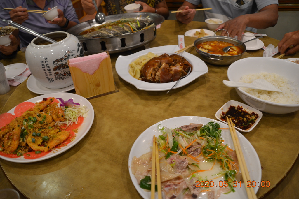 DSC_0852.JPG DSC_0852.JPG