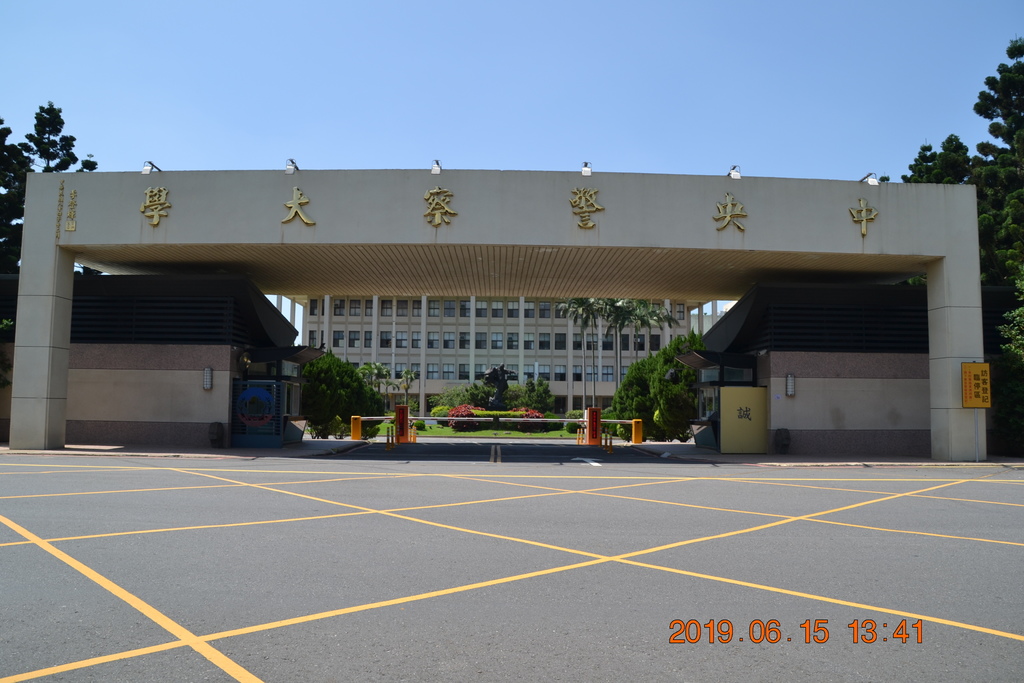 DSC_0082.JPG DSC_0082.JPG