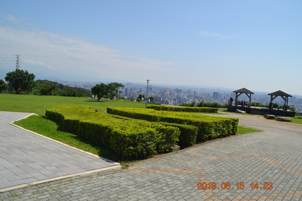 DSC_0096.JPG DSC_0096.JPG