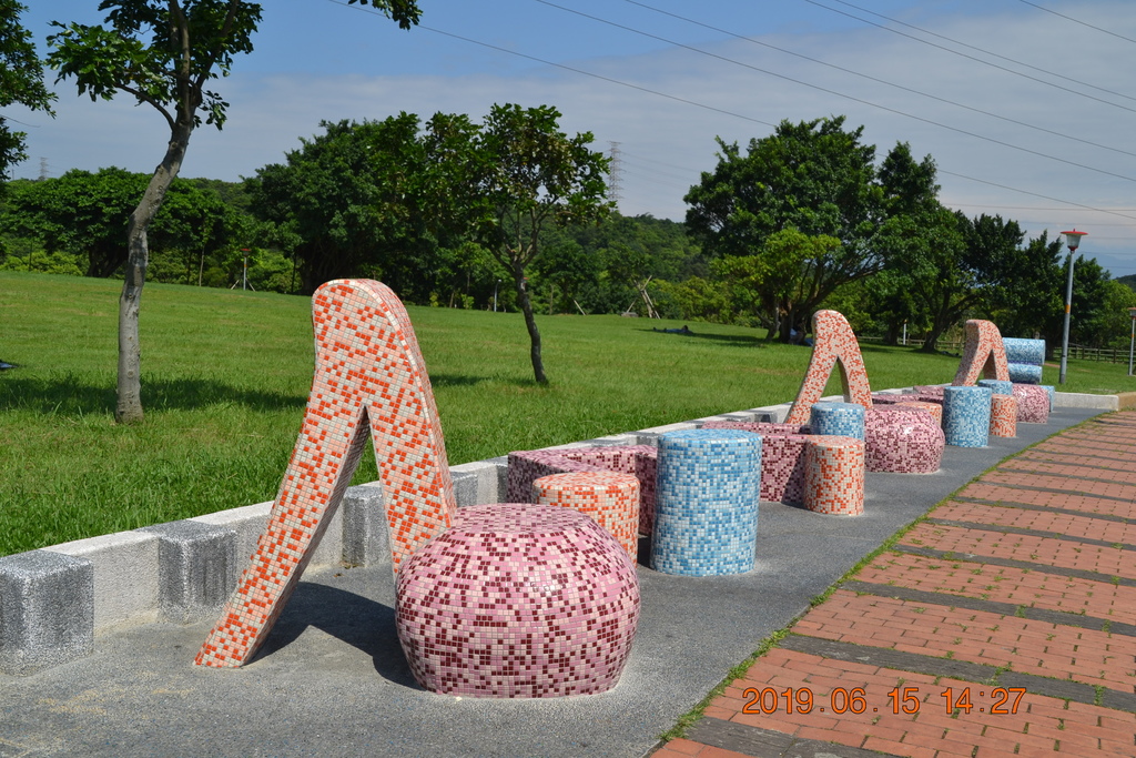 DSC_0103.JPG DSC_0103.JPG