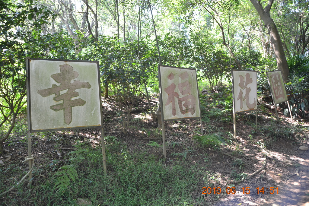 DSC_0114.JPG DSC_0114.JPG
