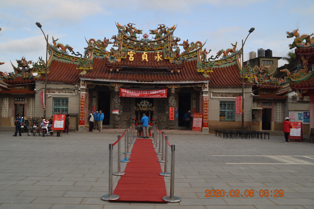 DSC_0012.JPG DSC_0012.JPG