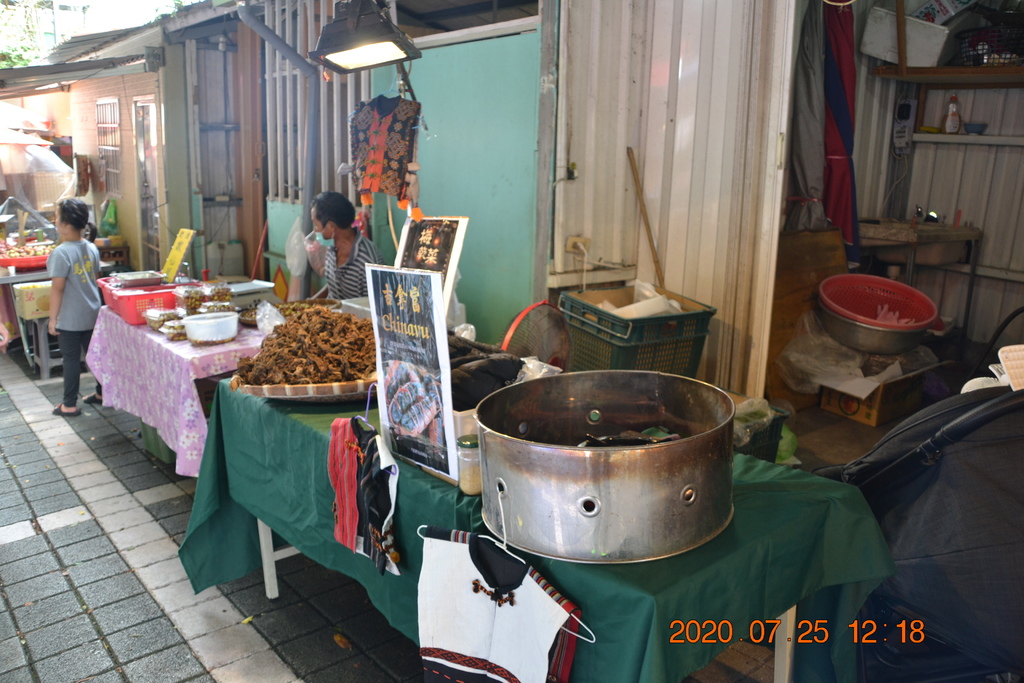 DSC_0156.JPG DSC_0156.JPG