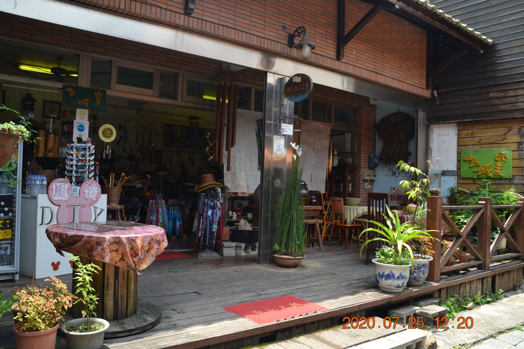 DSC_0162.JPG DSC_0162.JPG