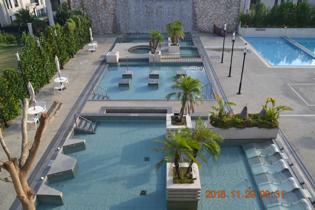 DSC_0111.JPG DSC_0111.JPG