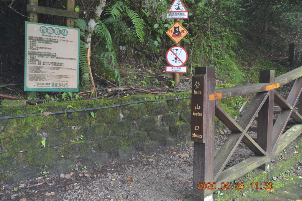 DSC_0144.JPG DSC_0144.JPG