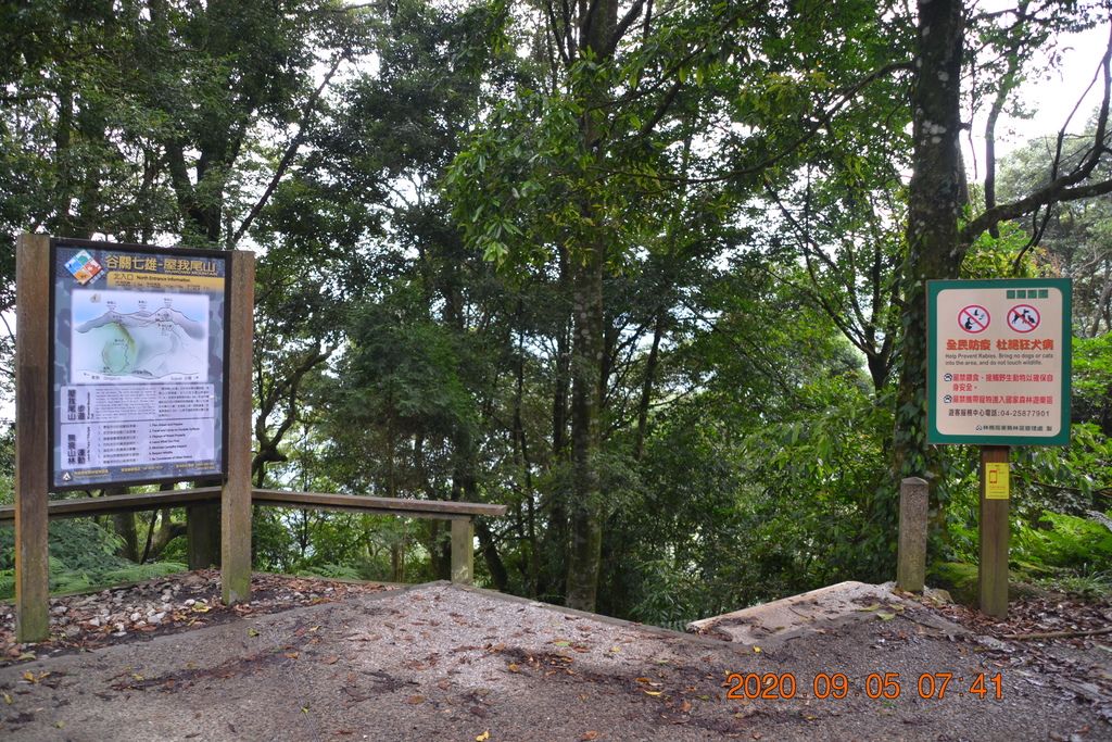 DSC_0005.JPG DSC_0005.JPG