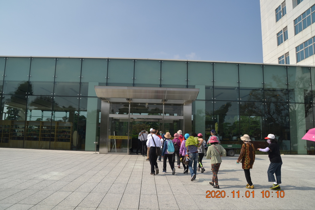 DSC_0082.JPG DSC_0082.JPG