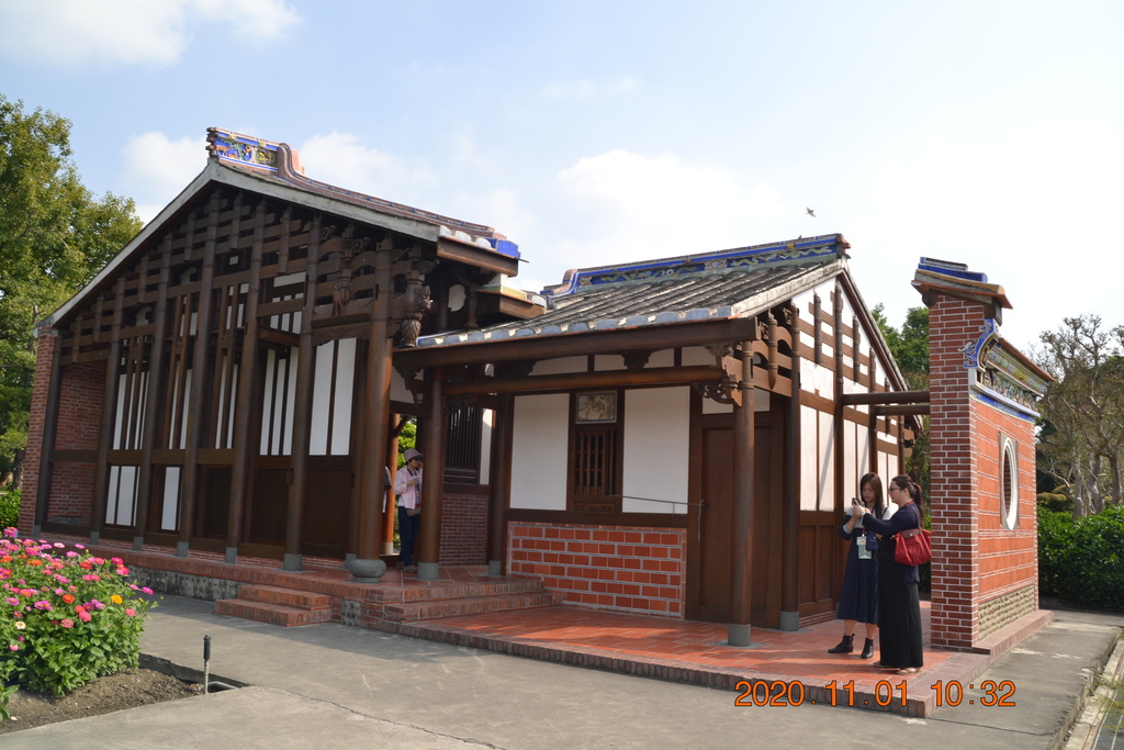 DSC_0129.JPG DSC_0129.JPG