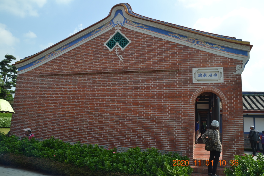 DSC_0132.JPG DSC_0132.JPG