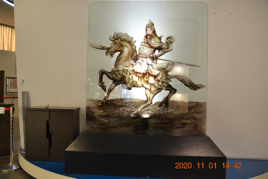 DSC_0296.JPG DSC_0296.JPG