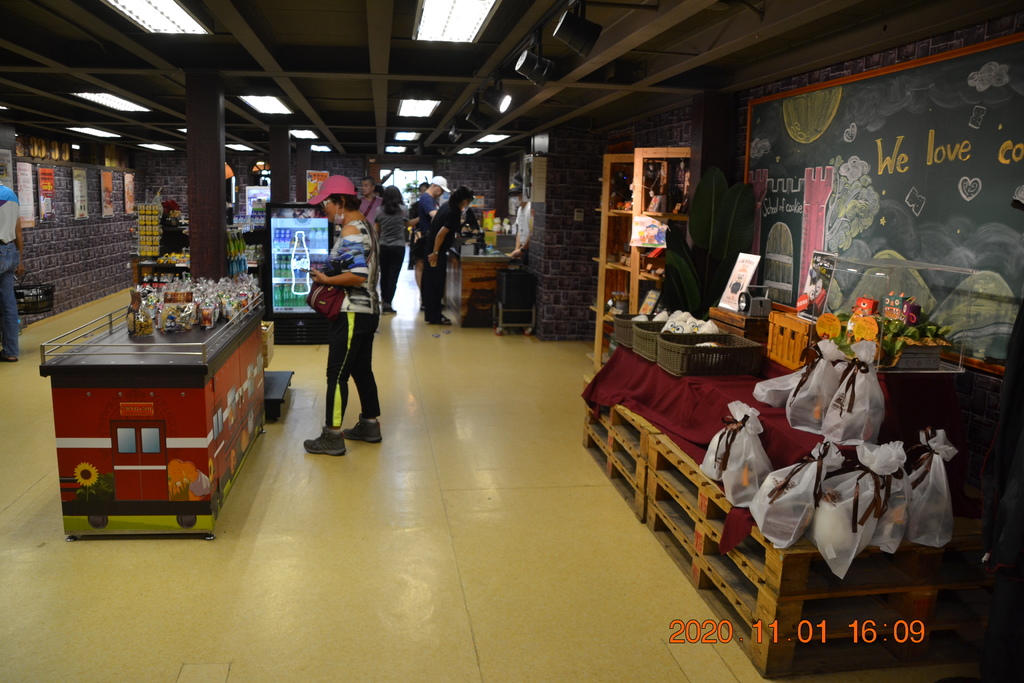 DSC_0370.JPG DSC_0370.JPG