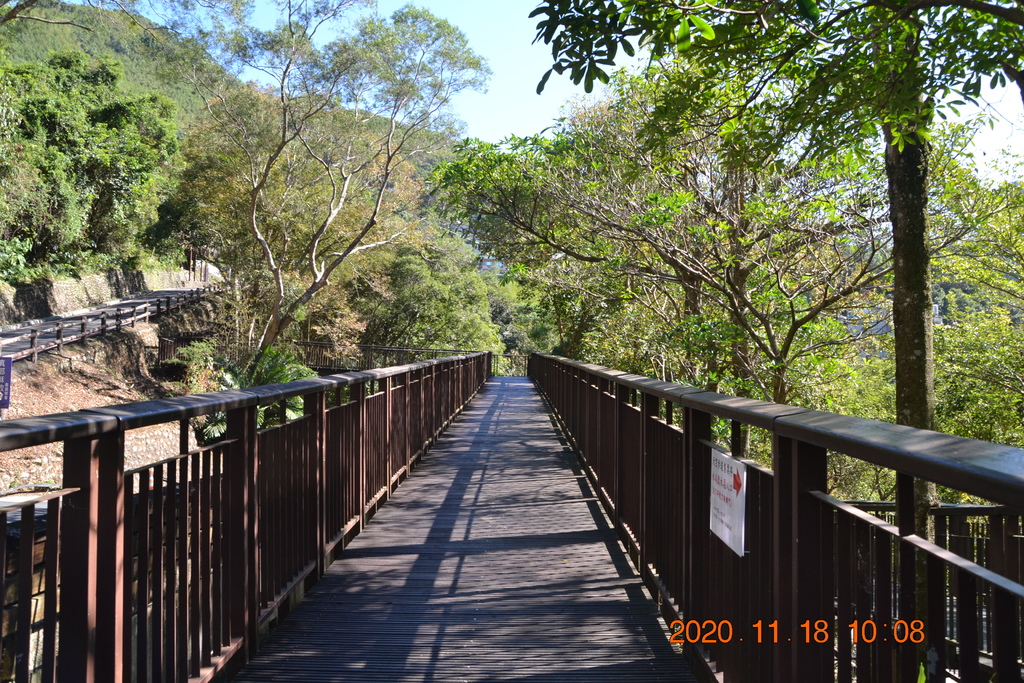 DSC_0083.JPG DSC_0083.JPG