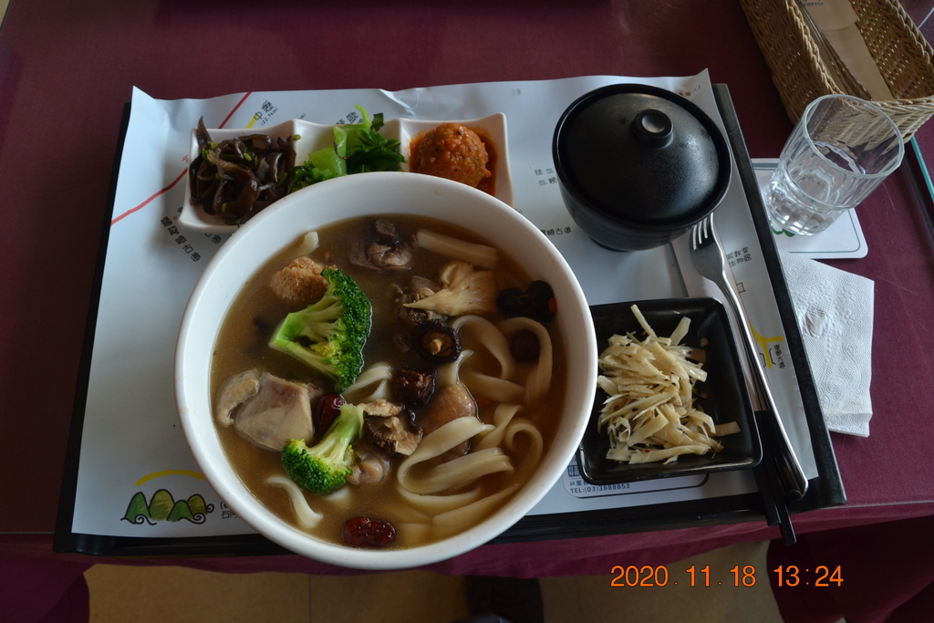 DSC_0160.JPG DSC_0160.JPG