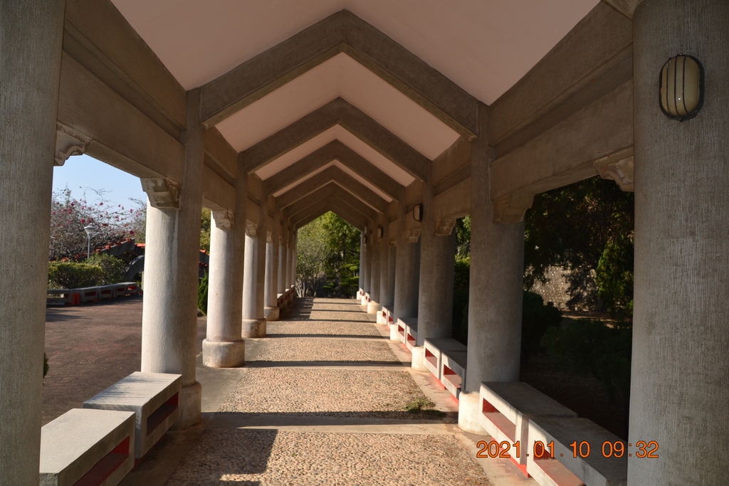 DSC_0021.JPG DSC_0021.JPG