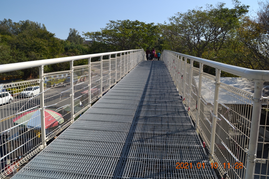 DSC_0118.JPG DSC_0118.JPG