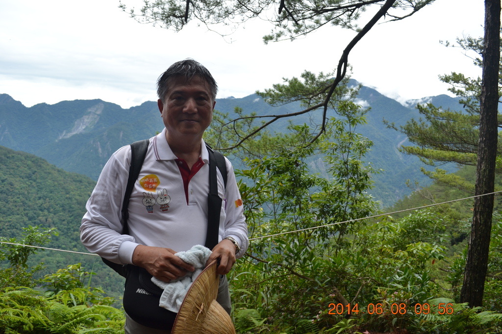 DSC_0030.JPG DSC_0030.JPG