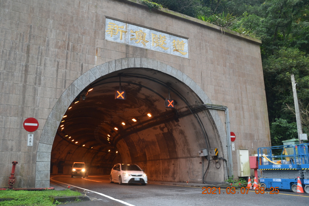 DSC_0513.JPG DSC_0513.JPG