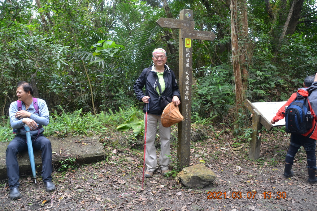 DSC_0693.JPG DSC_0693.JPG