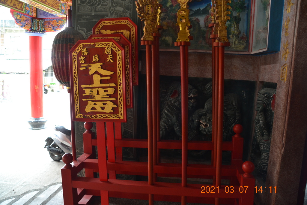 DSC_0754.JPG DSC_0754.JPG