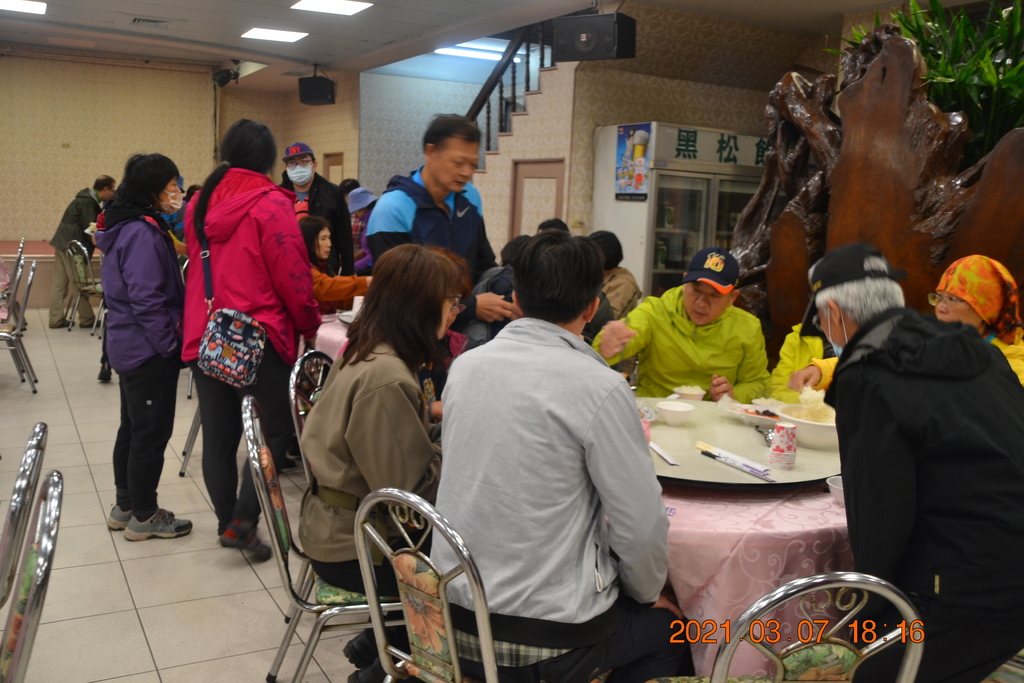 DSC_0794.JPG DSC_0794.JPG