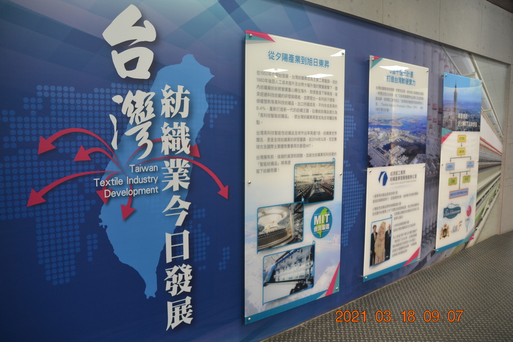 DSC_0012.JPG DSC_0012.JPG