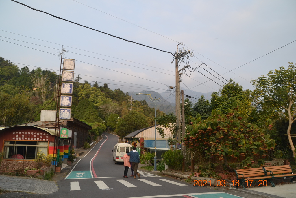 DSC_0275.JPG DSC_0275.JPG