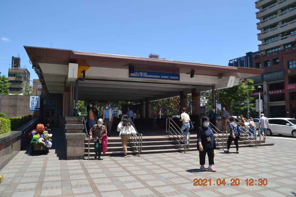 DSC_0023.JPG DSC_0023.JPG