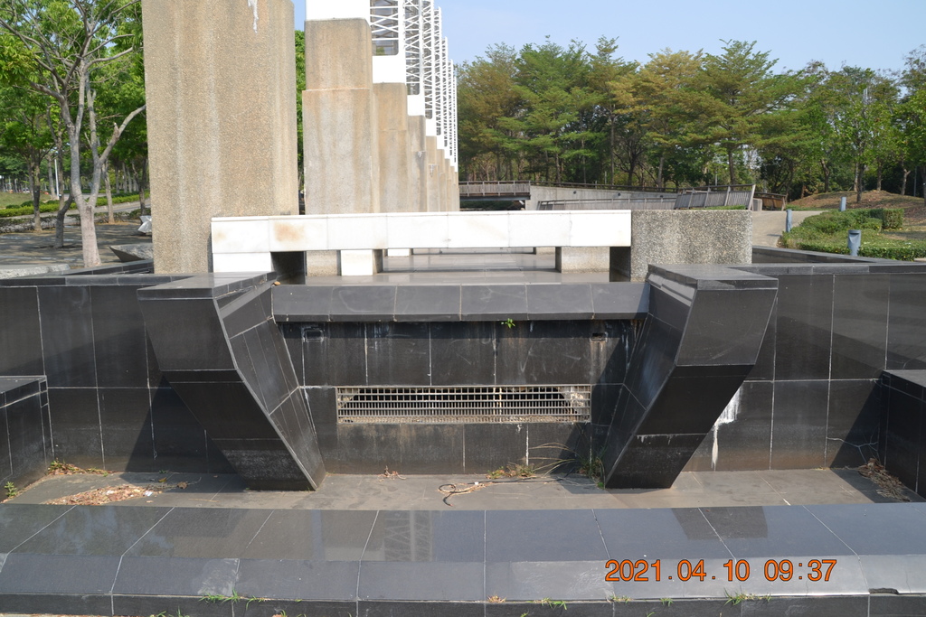 DSC_0210.JPG DSC_0210.JPG